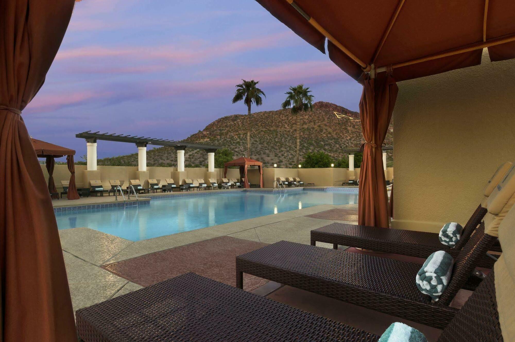 Tempe Mission Palms- Destination Fee Includes Parking Hotel Luaran gambar